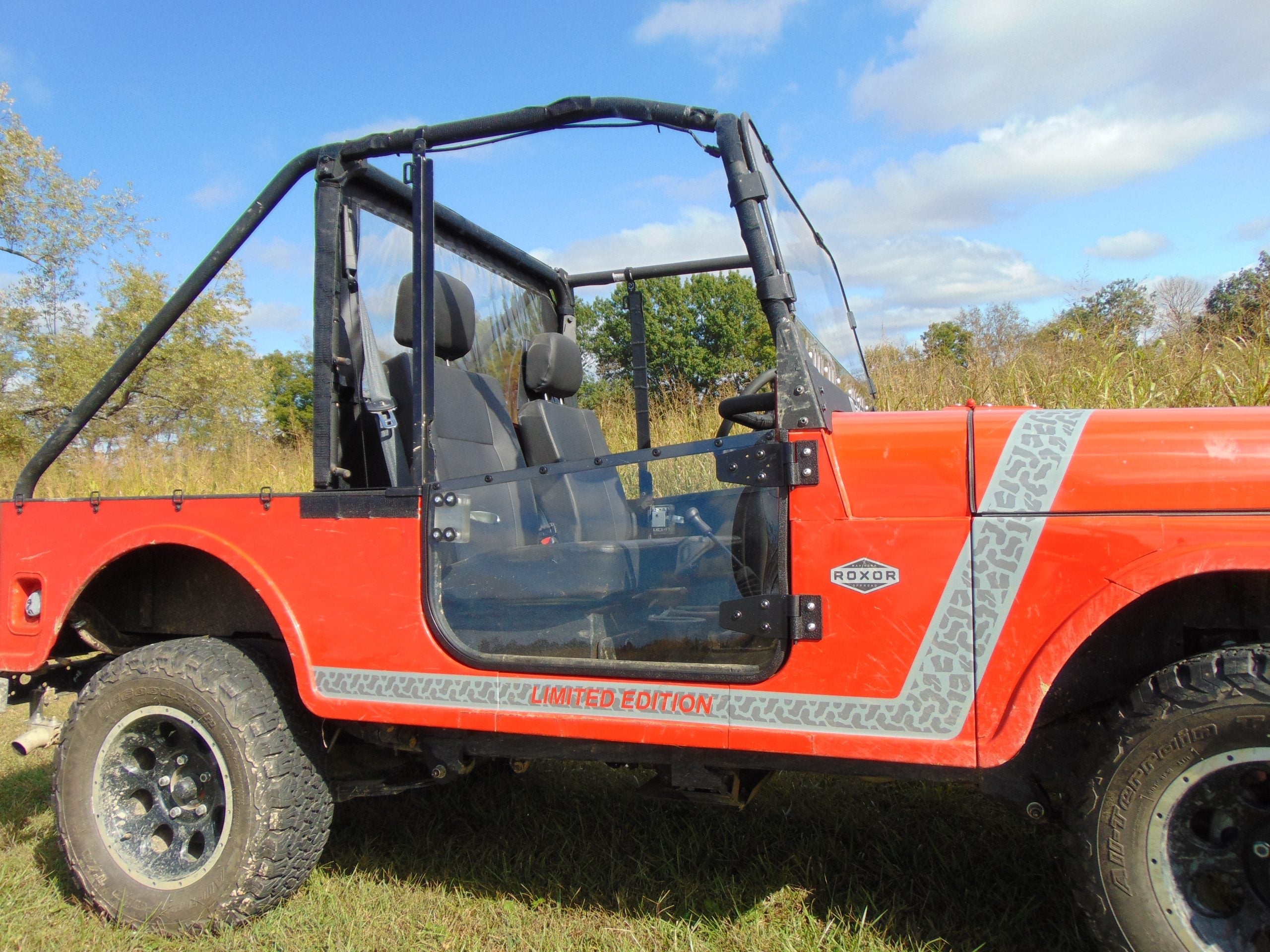 Mahindra Roxor Solid Half Doors-Lexan