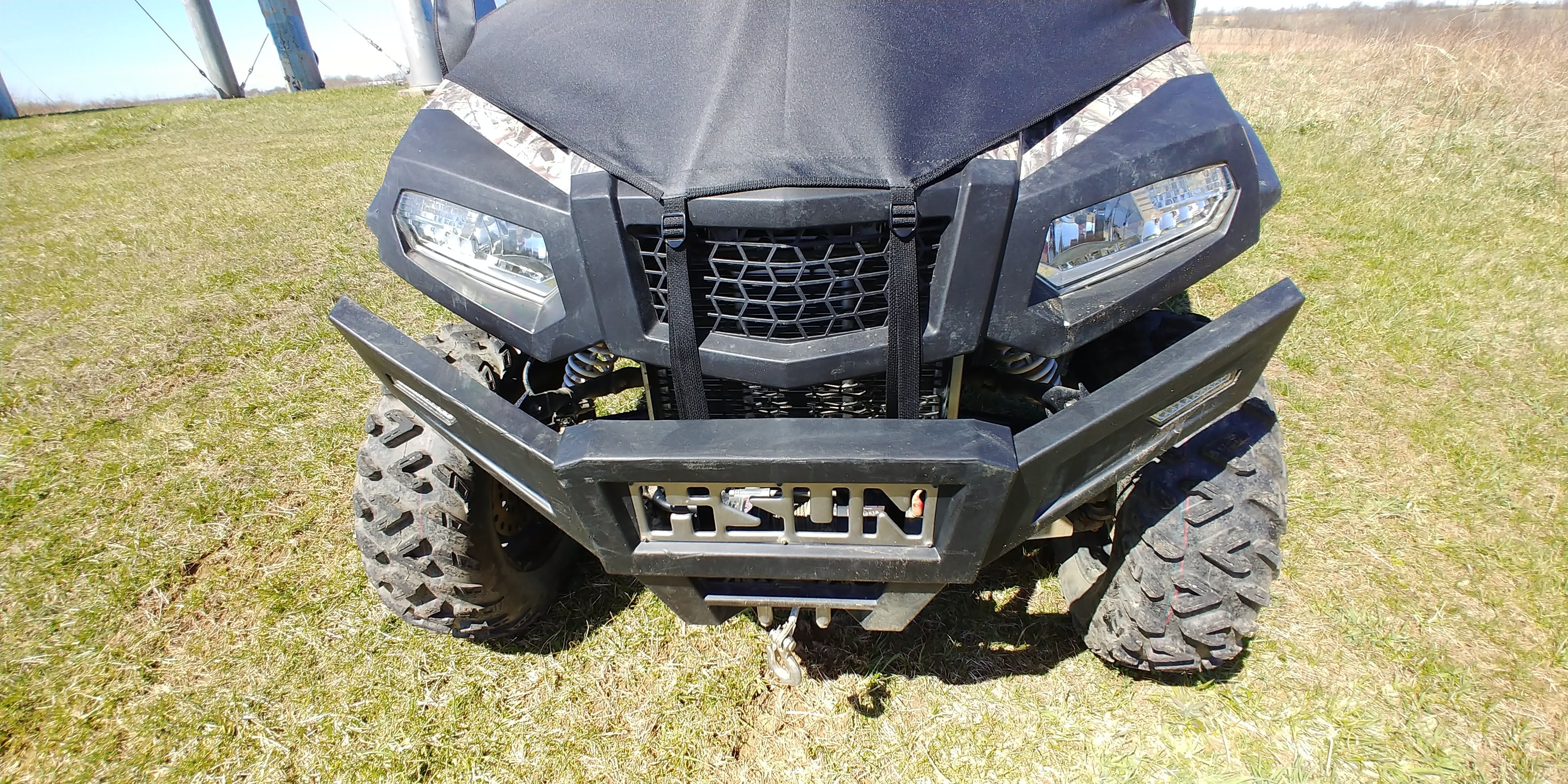 HiSun Sector 550/750 - Full Cab Enclosure with Vinyl Windshield (Half Doors)