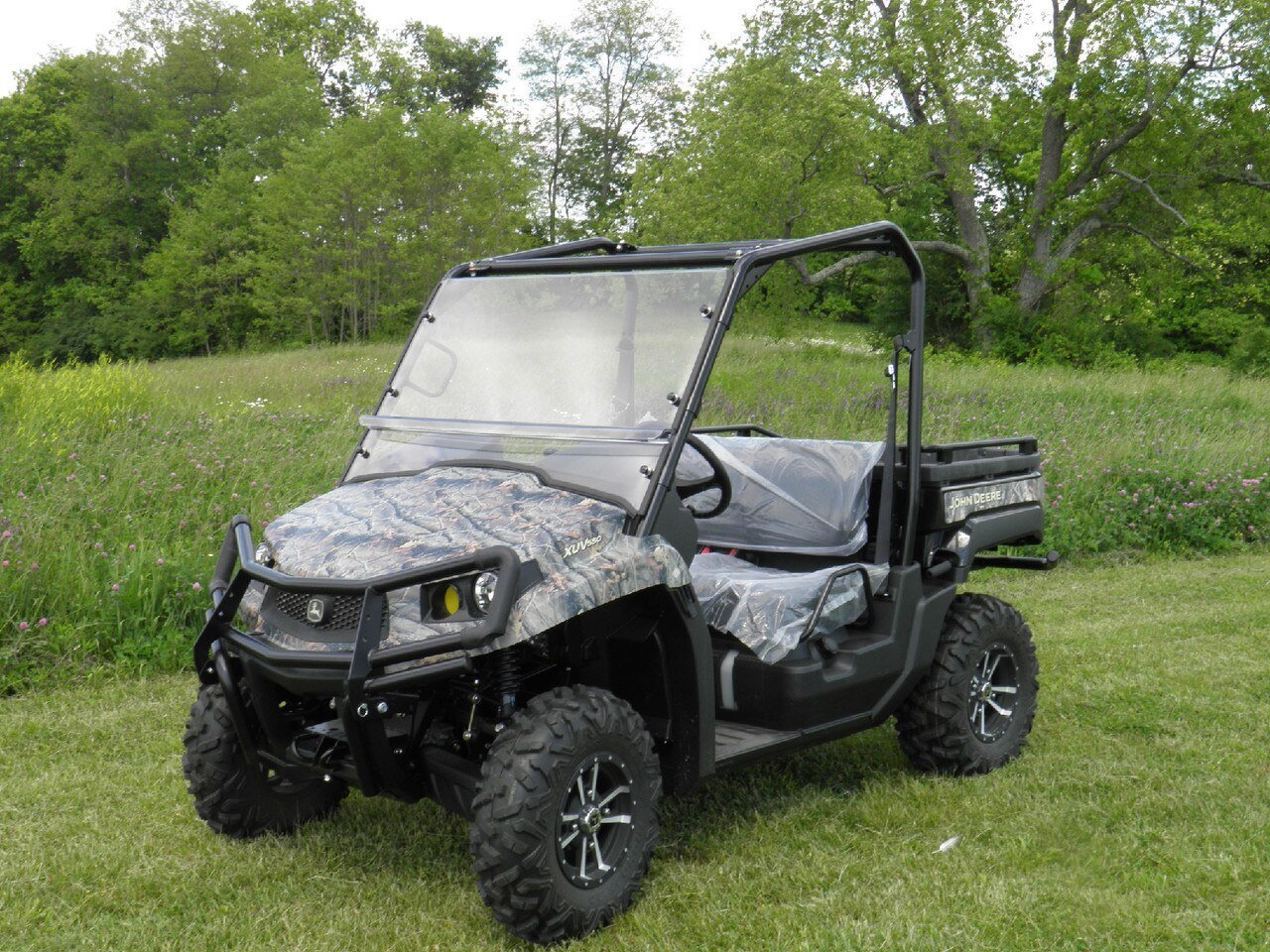 John Deere Gator 550/560/590 (2- and 4-Seater models) - 2 Pc Scratch-Resistant Windshield w/Clamp and Vent Options