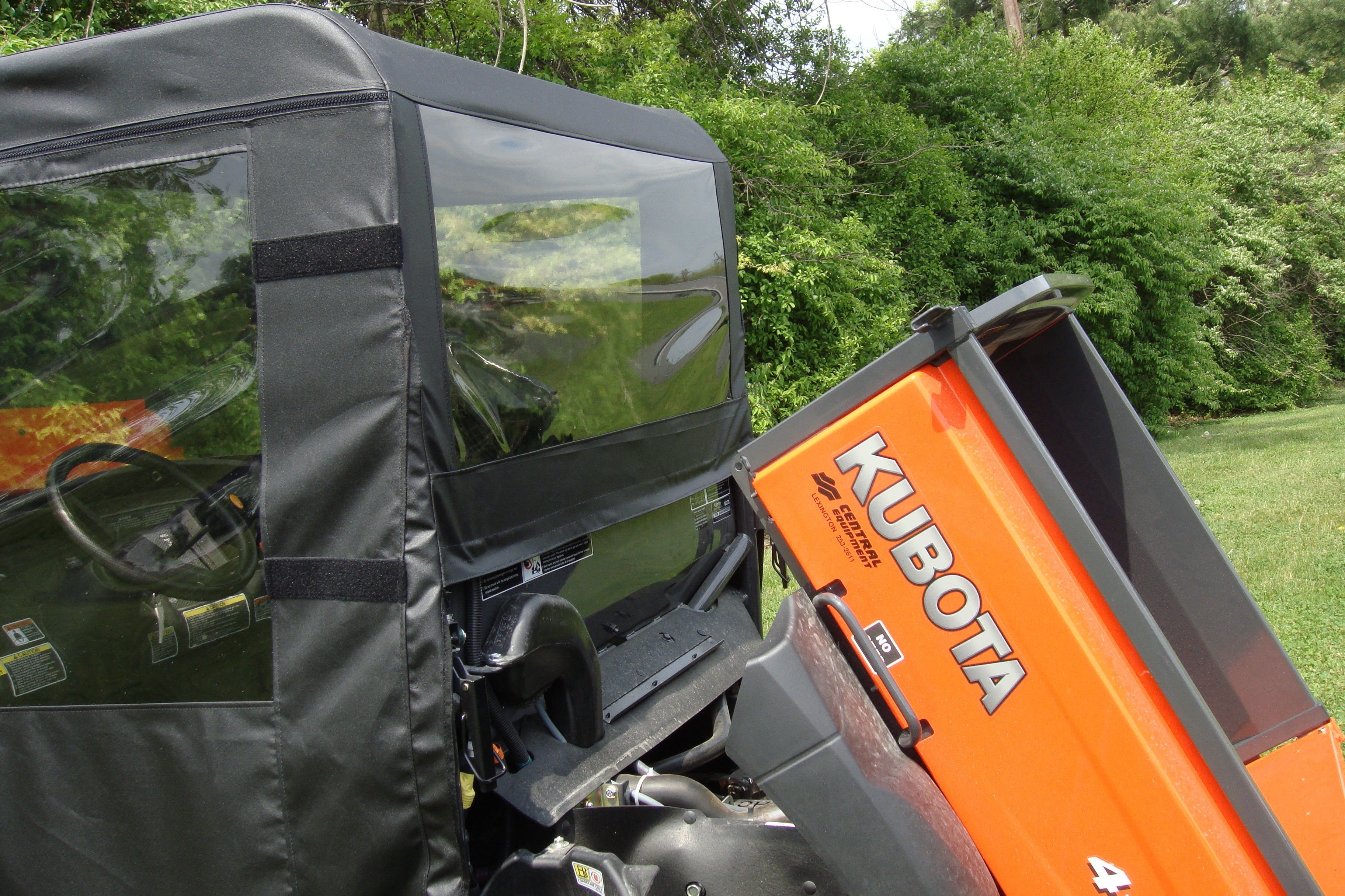 Kubota RTV 400/500/520 - Full Cab Enclosure with Vinyl Windshield