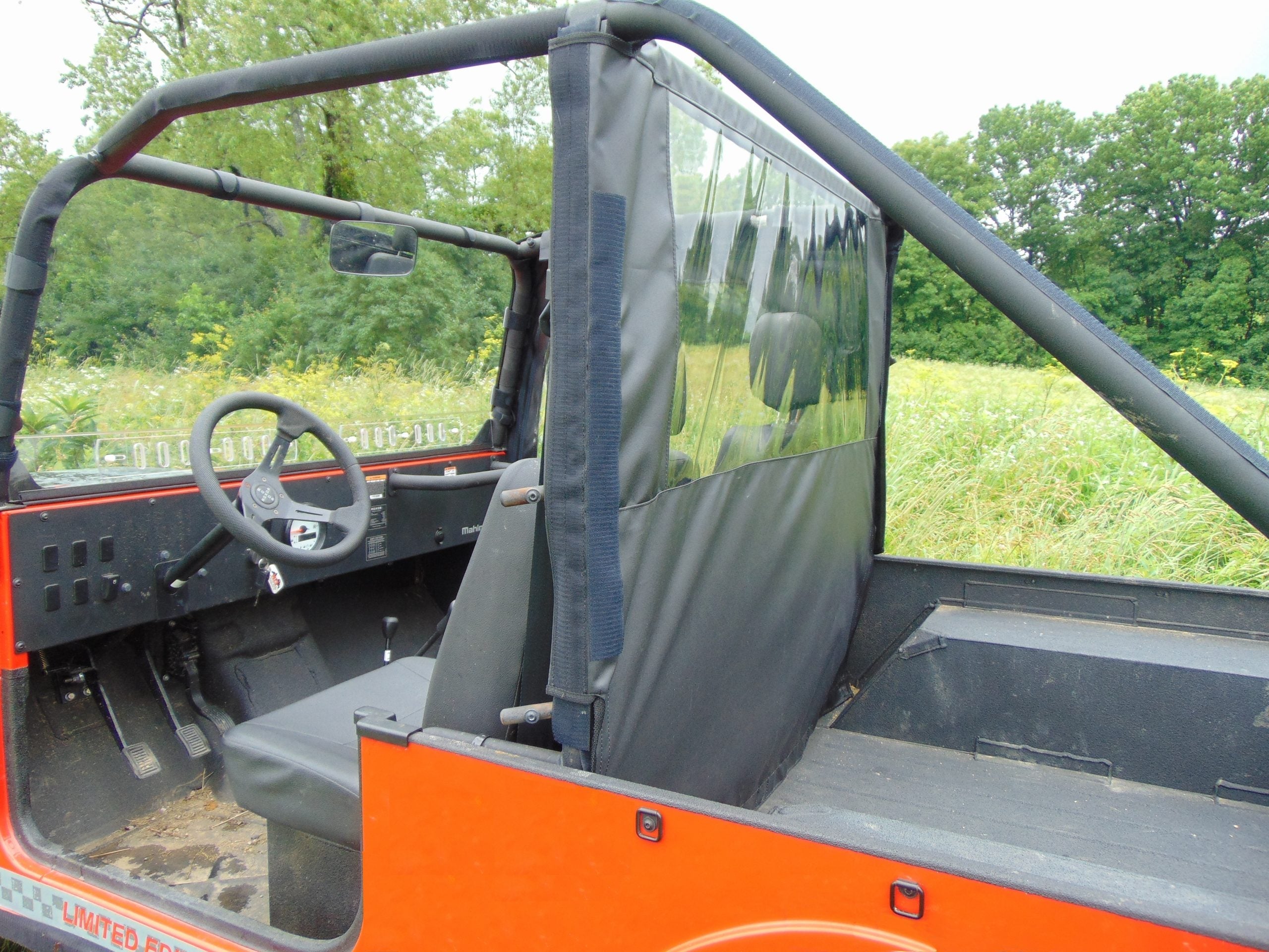 Mahindra Roxor - Soft Back Panel